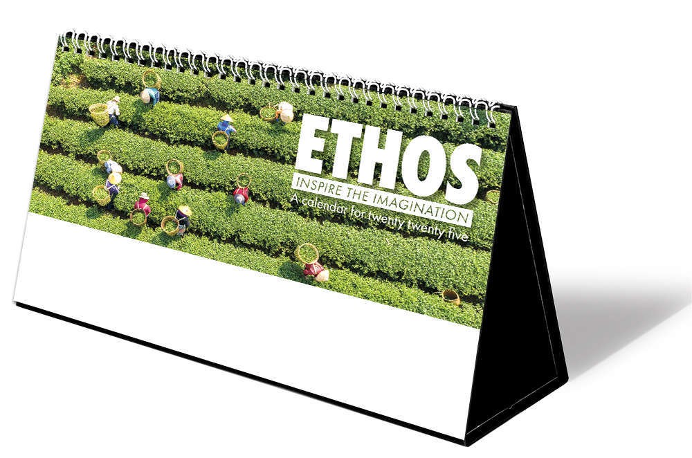 Ethos Premium Lined Easel Desk Calendar